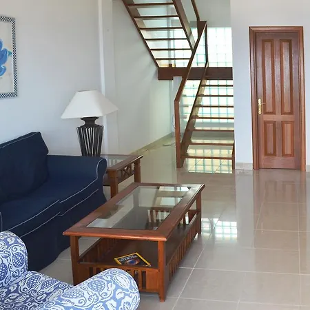 Avenida Apartment